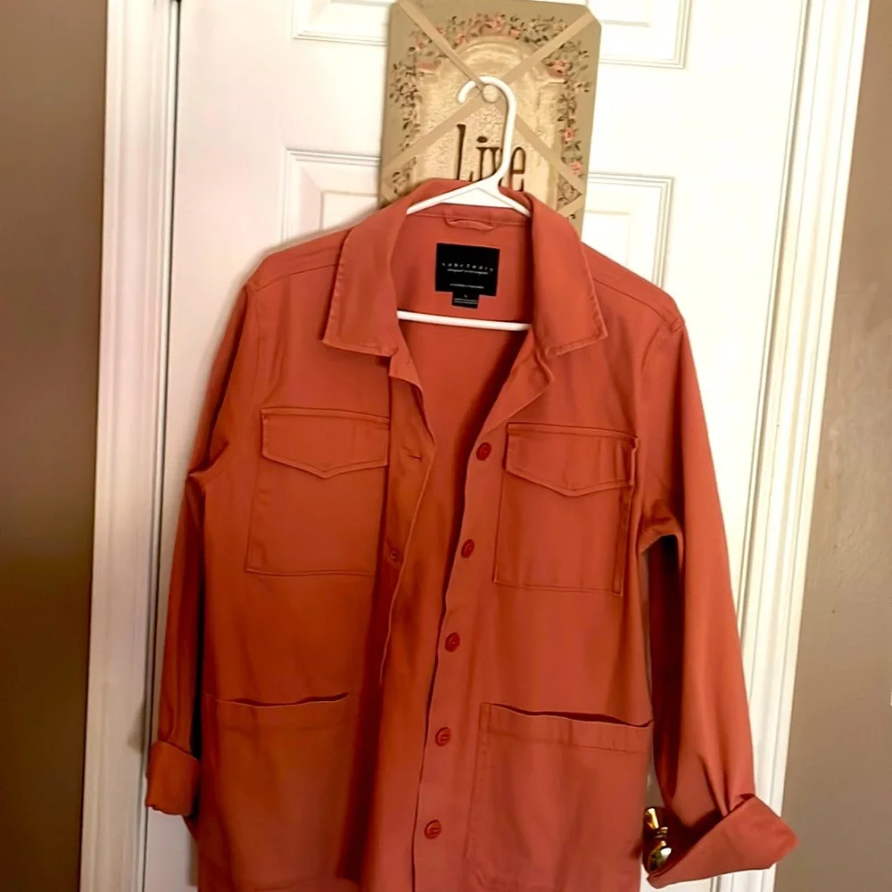 Cute jacket! - Picture 1 of 3